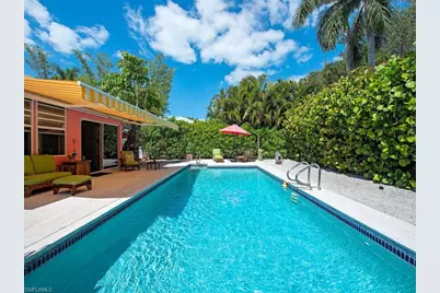 1055 8th Ave N, Naples, FL 34102 - Photo 1