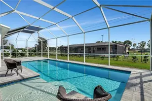 302 SW 29th St, Cape Coral, FL 33914 - Photo 1