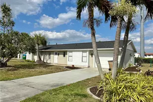 4709 SW Santa Barbara Pl, Cape Coral, FL 33914 - Photo 1