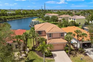 2552 Deerfield Lake Ct, Cape Coral, FL 33909 - Photo 1