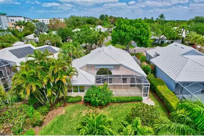 1347 Old Oak Ln, Naples, FL 34110 - Photo 1