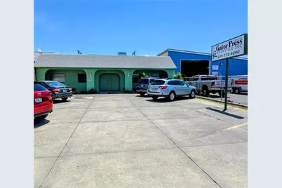 919 SE 13th Ave, Cape Coral, FL 33990 - Photo 1