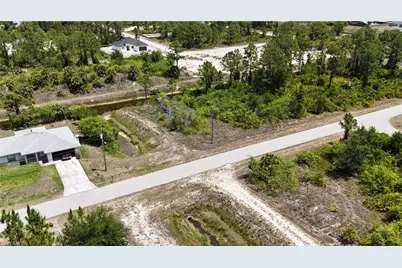 1037 Kellogg St E, Lehigh Acres, FL 33974 - Photo 1