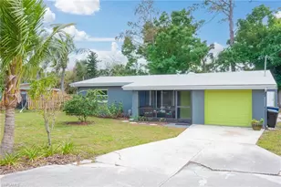 1877 Queen Ct, North Fort Myers, FL 33917 - Photo 1