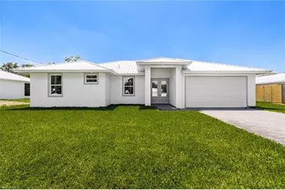 385 4th Ave, Labelle, FL 33935 - Photo 1