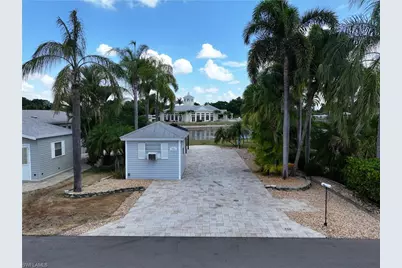 5966 Brightwood Dr, Fort Myers, FL 33905 - Photo 1