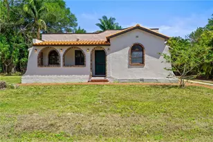 1725 Coronado Rd, Fort Myers, FL 33901 - Photo 1