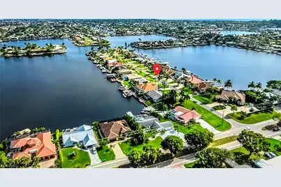 717 SW 49th Ln, Cape Coral, FL 33914 - Photo 1