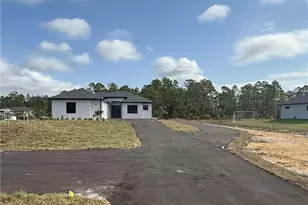 2795 47th Ave NE, Naples, FL 34120 - Photo 1