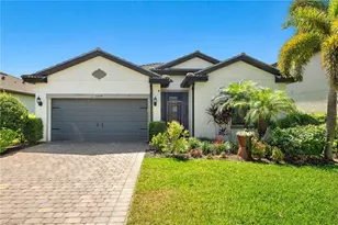 3544 E Hampton Cir, Alva, FL 33920 - Photo 1