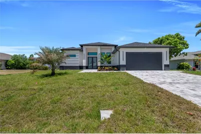 117 SE 17th St, Cape Coral, FL 33990 - Photo 1