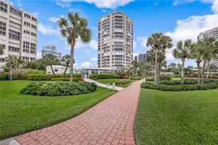 4041 Gulf Shore Blvd N, Naples, FL 34103 - Photo 1