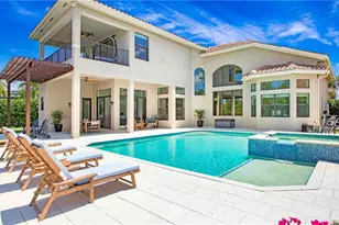 2954 Cinnamon Bay Cir, Naples, FL 34119 - Photo 1