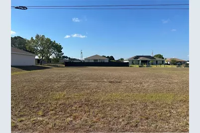 1515 NE 34th Ln, Cape Coral, FL 33909 - Photo 1