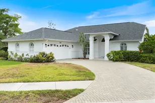 5192 Lochwood Ct, Naples, FL 34112 - Photo 1