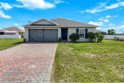 4424 NE 10th Ct, Cape Coral, FL 33909 - Photo 1