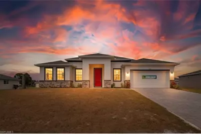 1719 NE 26th St, Cape Coral, FL 33909 - Photo 1