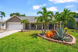 1263 Caloosa Dr, Fort Myers, FL 33901 - Photo 1