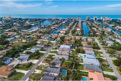 535 107th Ave N, Naples, FL 34108 - Photo 1