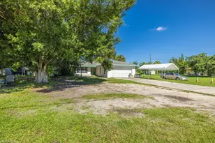 6785 Yarberry Ln, Naples, FL 34109 - Photo 1