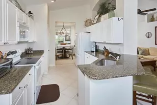 26986 Montego Pointe Ct, Bonita Springs, FL 34134 - Photo 4