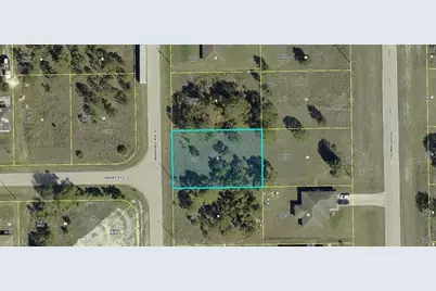1027 Marshall Ave, Lehigh Acres, FL 33974 - Photo 1