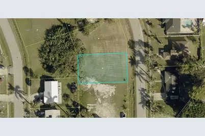1064 Sumter Dr, Fort Myers, FL 33905 - Photo 1