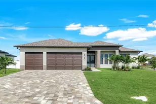 208 SW 29th Ave, Cape Coral, FL 33991 - Photo 1