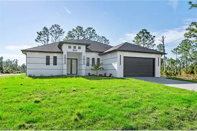 814 Fullerton Ave S, Lehigh Acres, FL 33974 - Photo 1