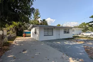 3135 Blount St, Fort Myers, FL 33916 - Photo 1