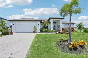 726 NW 18th Pl, Cape Coral, FL 33993 - Photo 1
