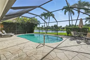 902 Marble Dr, Naples, FL 34104 - Photo 1