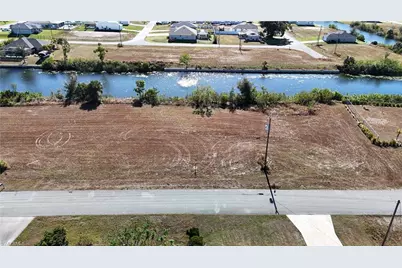 128 NE 20th St, Cape Coral, FL 33909 - Photo 1