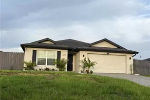 1215 NW Juanita Pl, Cape Coral, FL 33993 - Photo 1