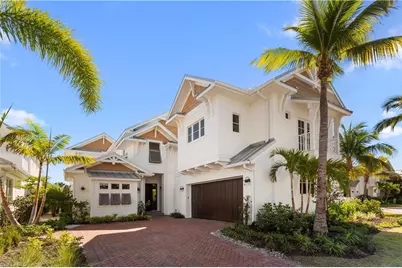 61 14th St S, Naples, FL 34102 - Photo 1