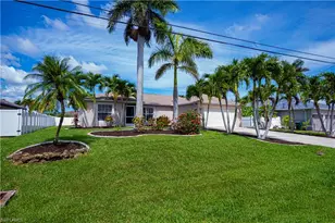 806 SW 4th Ave, Cape Coral, FL 33991 - Photo 1