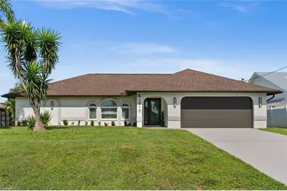 1910 SE 10th Pl, Cape Coral, FL 33990 - Photo 1
