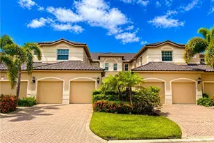 817 Regency Reserve Cir, Naples, FL 34119 - Photo 1