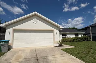 1207 SW 18th Ave, Cape Coral, FL 33991 - Photo 1