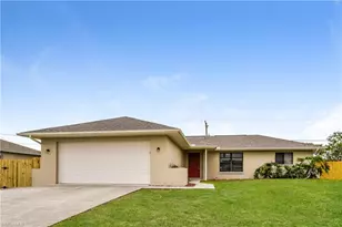 8360 Coral Dr, Fort Myers, FL 33967 - Photo 1