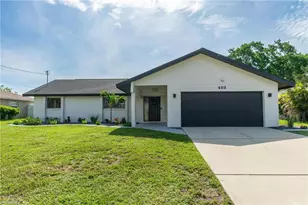 403 SE 17th Pl, Cape Coral, FL 33990 - Photo 1