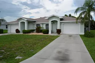 3824 SE 11th Ave, Cape Coral, FL 33904 - Photo 1