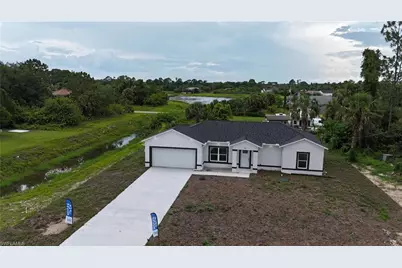 842 Sentinela Blvd, Lehigh Acres, FL 33974 - Photo 1
