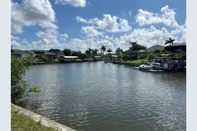 4013 SW 11th Ave, Cape Coral, FL 33914 - Photo 1