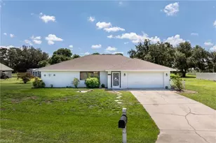 1821 Pine Wood Ct, Fort Myers, FL 33905 - Photo 1