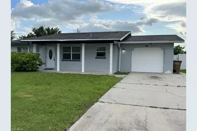 2328 Country Club Blvd, Cape Coral, FL 33990 - Photo 1
