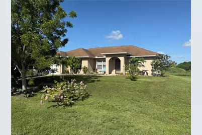 107 Indiana Pl, Lehigh Acres, FL 33936 - Photo 1