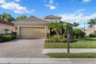14607 Manchester Dr, Naples, FL 34114 - Photo 1