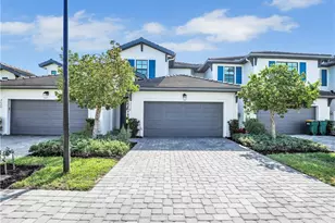 7524 Carnegie Way, Naples, FL 34119 - Photo 1