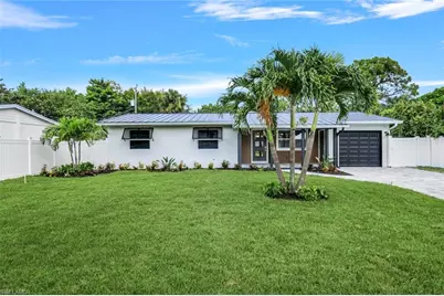 975 22nd Ave N, Naples, FL 34103 - Photo 1